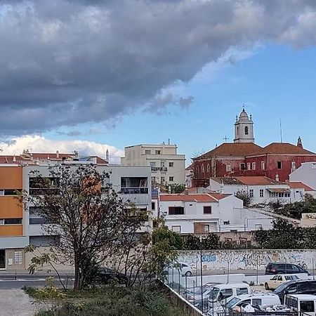Apt Alcantarilha Esterno foto