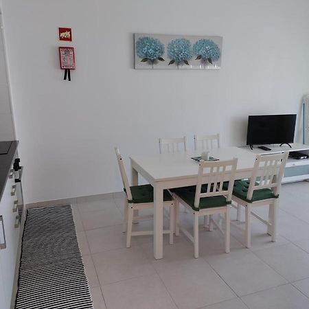 Apt Alcantarilha Esterno foto